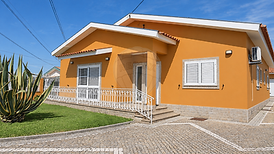 T3 com terreno no Troviscal
